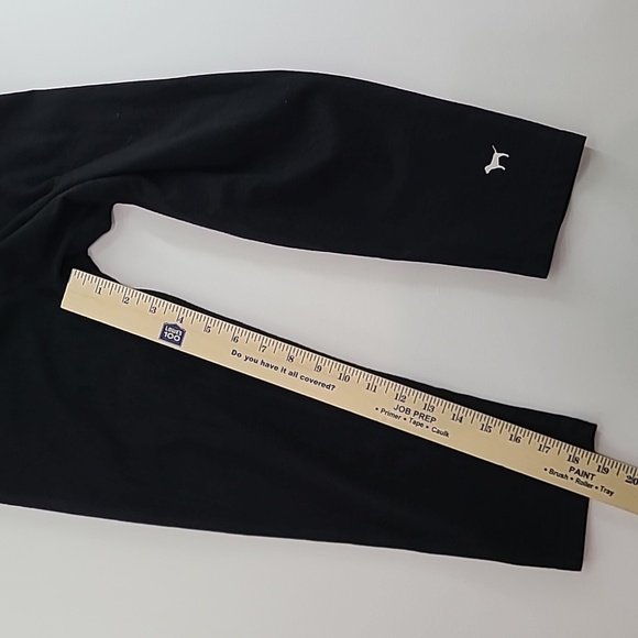 PINK YOGA VICTORIA'S SECRET Black Leggings Bling Rhinestone Logo - Size Small - Picture 13 of 14